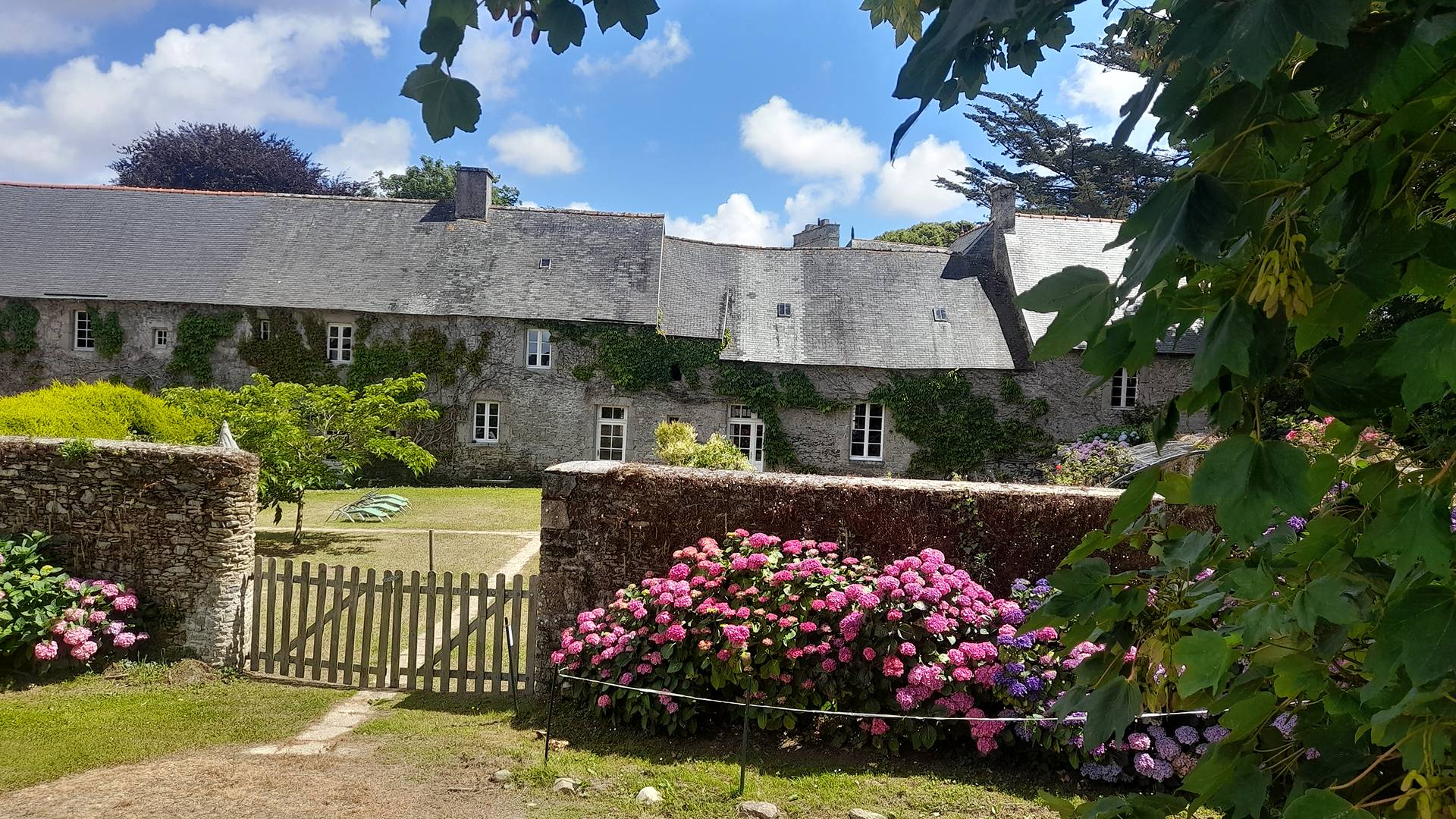 salle_de_recepetion_jardin